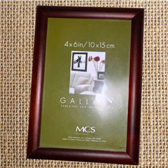 MCS Gallery 4x6 Picture Frame | Classic Mahogany Finish Tabletop Wall Display - Picture 8 of 8